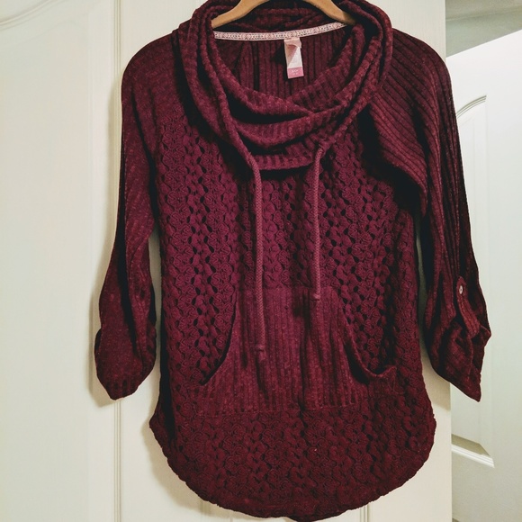 No Boundaries Sweaters - No boundaries ♥️ 3/4 sleeve pullover S